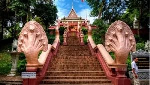 Wat Phnom: Discover the Serene Beauty and Rich History of Phnom Penh's Sacred Hill