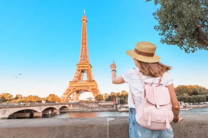 Expert Tips for Solo Traveling Abroad on a Limited Budget