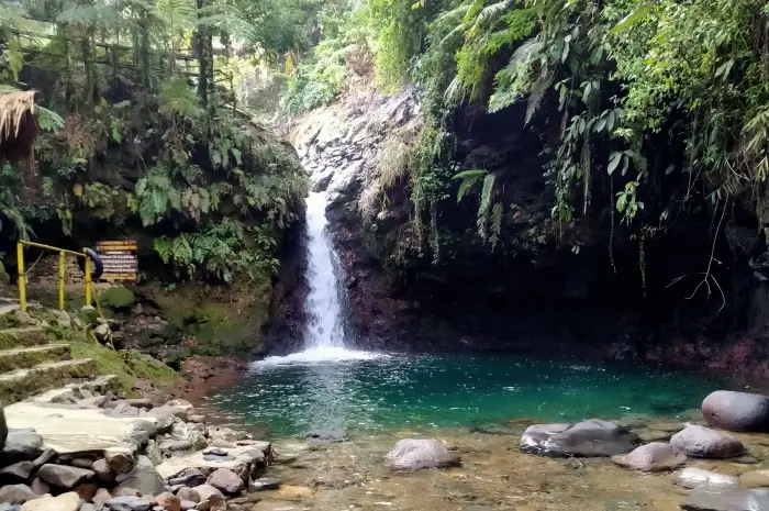 Interesting Activities at Pangeran Waterfall