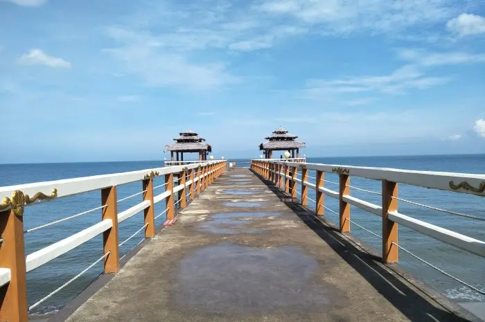 Interesting Activities at Sambolo Beach